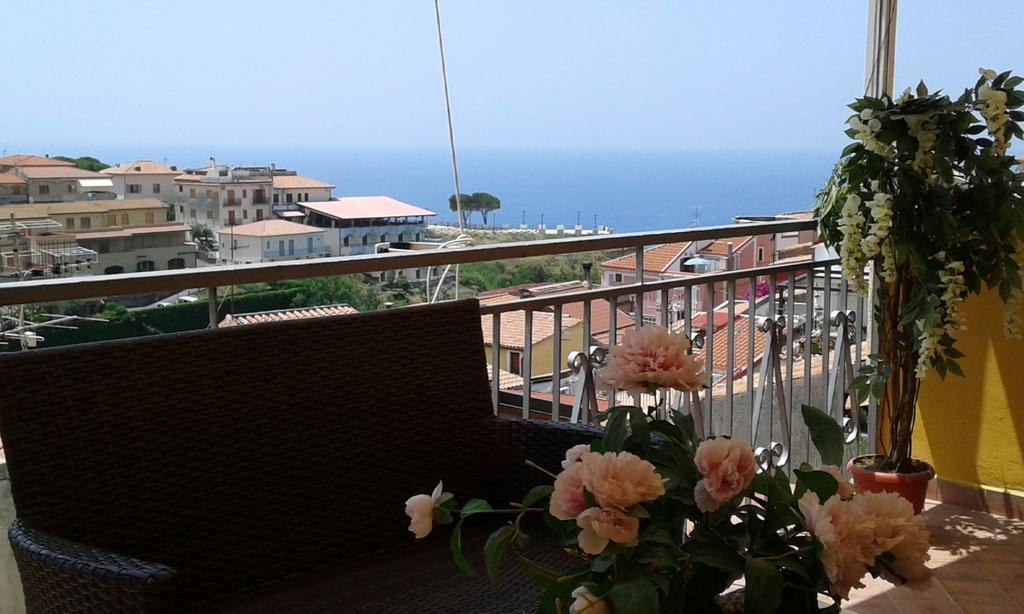 سان نيكولا أرسيلا B&B Villa San Nicola الغرفة الصورة